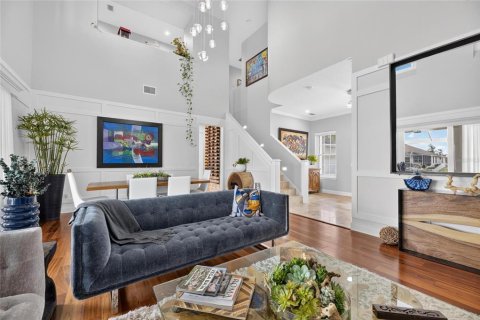 Villa ou maison à vendre à Apollo Beach, Floride: 4 chambres, 378.11 m2 № 2120777 - photo 18