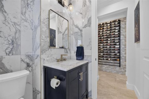 Villa ou maison à vendre à Apollo Beach, Floride: 4 chambres, 378.11 m2 № 2120777 - photo 20