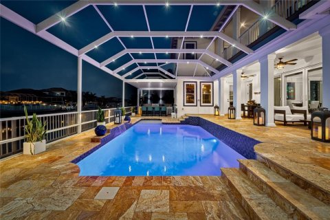 Villa ou maison à vendre à Apollo Beach, Floride: 4 chambres, 378.11 m2 № 2120777 - photo 3