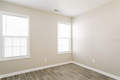 Casa en alquiler en Kissimmee, Florida, 4 dormitorios, 129.32 m2 № 1911770 - foto 12