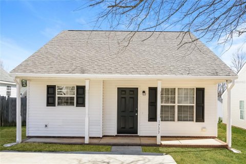 Casa en alquiler en Kissimmee, Florida, 4 dormitorios, 129.32 m2 № 1911770 - foto 1