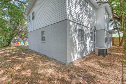 Снять в аренду виллу или дом в Тампа, Флорида 1 комната, 209.22м2, № 1810908 - фото 7