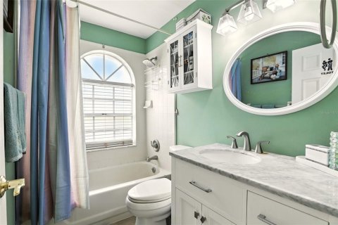 House in Oviedo, Florida 3 bedrooms, 154.31 sq.m. № 1822943 - photo 18