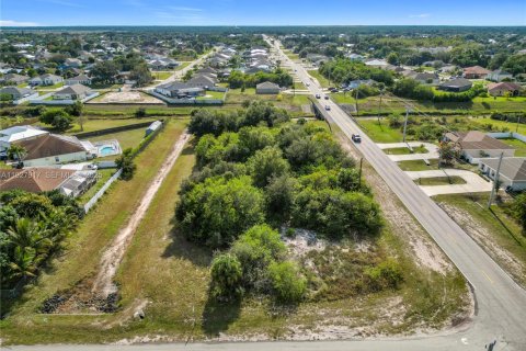 Propiedad comercial en venta en Port St. Lucie, Florida № 1988706 - foto 20