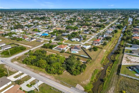 Propiedad comercial en venta en Port St. Lucie, Florida № 1988706 - foto 3