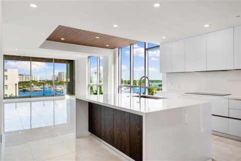 Condominio en Sarasota, Florida, 3 dormitorios  № 2093133