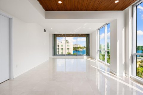 Condominio en venta en Sarasota, Florida, 3 dormitorios, 190.45 m2 № 2093133 - foto 10