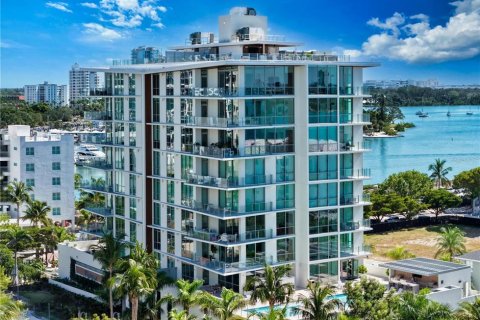 Condominio en venta en Sarasota, Florida, 3 dormitorios, 190.45 m2 № 2093133 - foto 3
