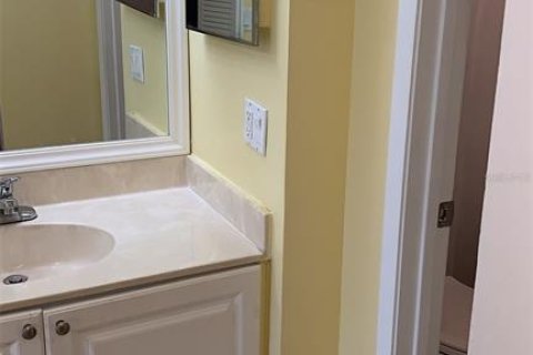 Condo in Plantation, Florida, 2 bedrooms  № 1879816 - photo 13