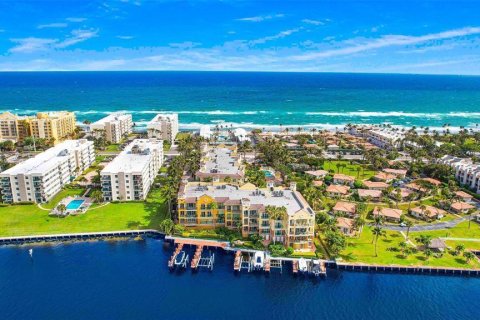 Condo à Hillsboro Beach, Floride, 3 chambres  № 2276289