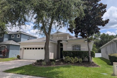 House in Spring Hill, Florida 3 bedrooms, 160.54 sq.m. № 1901430 - photo 1