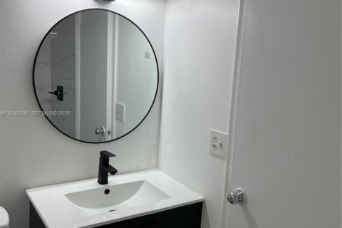 Condominio en venta en Miami, Florida, 1 dormitorio, 60.48 m2 № 2268992 - foto 28