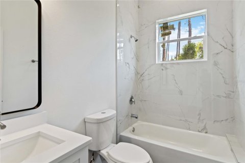 Casa en venta en North Port, Florida, 3 dormitorios, 186.36 m2 № 1648041 - foto 25