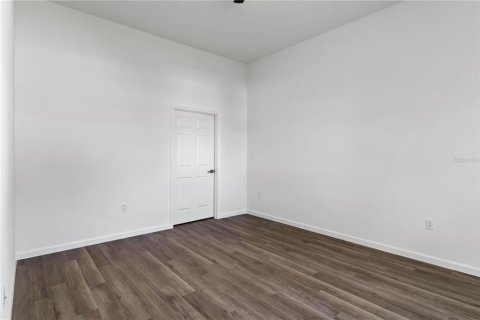 Casa en venta en North Port, Florida, 3 dormitorios, 186.36 m2 № 1648041 - foto 10