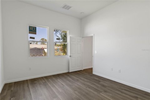 Casa en venta en North Port, Florida, 3 dormitorios, 186.36 m2 № 1648041 - foto 11