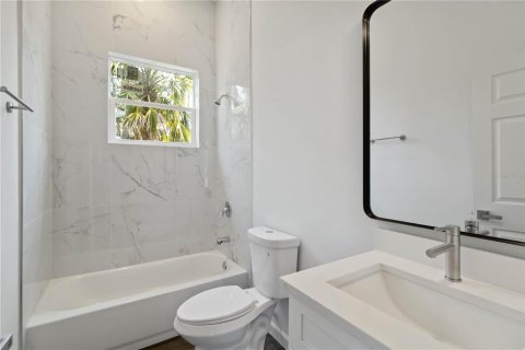 Casa en venta en North Port, Florida, 3 dormitorios, 186.36 m2 № 1648041 - foto 16