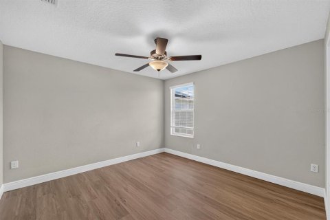 House in Riverview, Florida 5 bedrooms, 224.36 sq.m. № 2220215 - photo 26