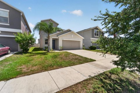 House in Riverview, Florida 5 bedrooms, 224.36 sq.m. № 2220215 - photo 2
