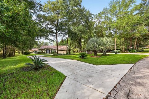 Villa ou maison à vendre à Dunnellon, Floride: 3 chambres, 236.99 m2 № 2360654 - photo 4