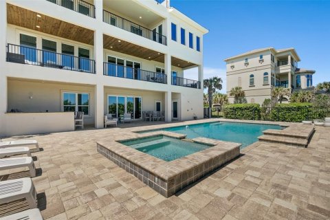 Casa en venta en Palm Coast, Florida, 10 dormitorios, 758.36 m2 № 1608186 - foto 7