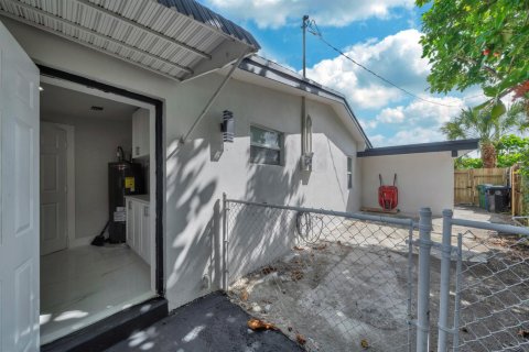 Villa ou maison à vendre à Fort Lauderdale, Floride: 5 chambres, 177.91 m2 № 2421178 - photo 22