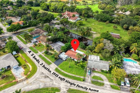 Villa ou maison à vendre à Fort Lauderdale, Floride: 5 chambres, 177.91 m2 № 2421178 - photo 3