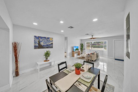 Villa ou maison à vendre à Fort Lauderdale, Floride: 5 chambres, 177.91 m2 № 2421178 - photo 6