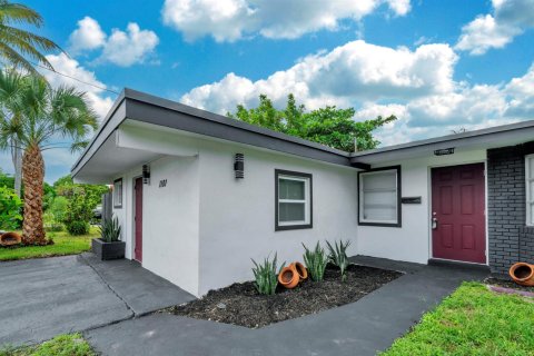 Villa ou maison à vendre à Fort Lauderdale, Floride: 5 chambres, 177.91 m2 № 2421178 - photo 5
