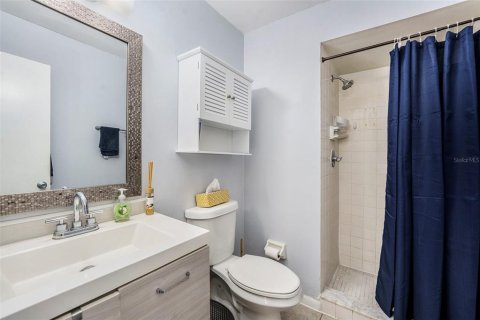 House in Pinellas Park, Florida 2 bedrooms, 90.12 sq.m. № 1773333 - photo 14
