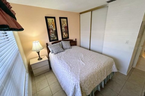 Купить кондоминиум в Нью-Порт-Ричи, Флорида 4 комнаты, 77.57м2, № 2218826 - фото 24