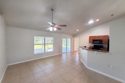 Casa en venta en Kissimmee, Florida, 4 dormitorios, 158.31 m2 № 2386307 - foto 6