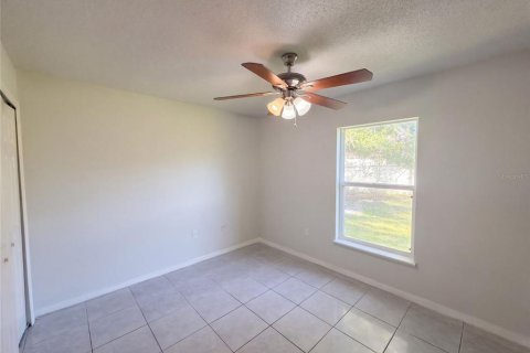 Casa en venta en Kissimmee, Florida, 4 dormitorios, 158.31 m2 № 2386307 - foto 11