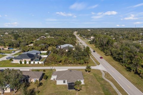Villa ou maison à vendre à North Port, Floride: 3 chambres, 152.27 m2 № 1544835 - photo 28