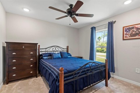 Villa ou maison à vendre à North Port, Floride: 3 chambres, 152.27 m2 № 1544835 - photo 15