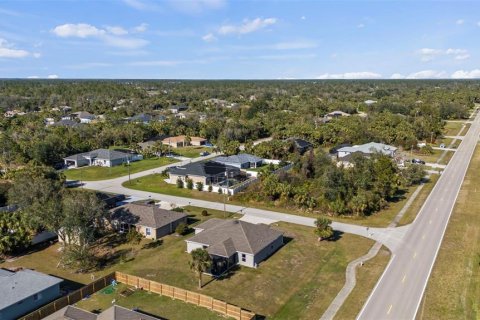 Villa ou maison à vendre à North Port, Floride: 3 chambres, 152.27 m2 № 1544835 - photo 27