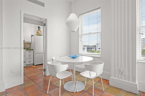 Купить кондоминиум в Майами-Бич, Флорида 50.63м2, № 1990149 - фото 5