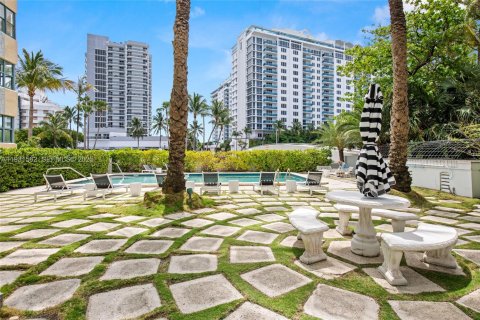Купить кондоминиум в Майами-Бич, Флорида 50.63м2, № 1990149 - фото 14