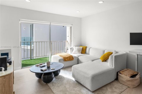 Condominio en alquiler en Miami Beach, Florida, 1 dormitorio, 64.47 m2 № 2008020 - foto 5
