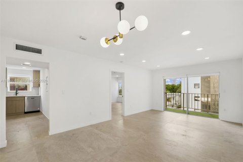 Condominio en alquiler en Miami Beach, Florida, 1 dormitorio, 64.47 m2 № 2008020 - foto 4