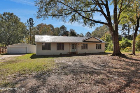 Villa ou maison à vendre à Callahan, Floride: 3 chambres, 132.39 m2 № 875780 - photo 1