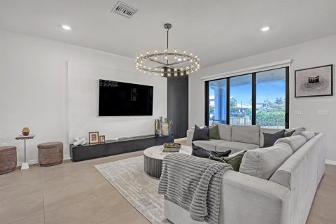 Casa en venta en Lake Worth, Florida, 5 dormitorios, 245.73 m2 № 2177124 - foto 7