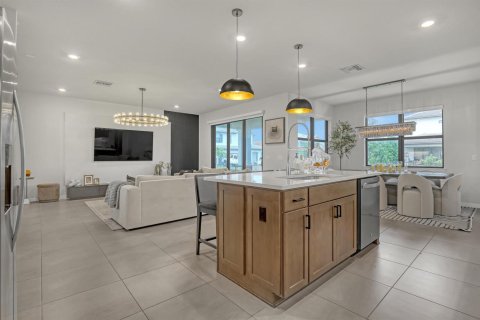 Casa en venta en Lake Worth, Florida, 5 dormitorios, 245.73 m2 № 2177124 - foto 15