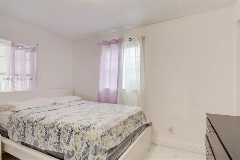 Купить виллу или дом в Майами, Флорида 4 спальни, 179.49м2, № 2048739 - фото 7