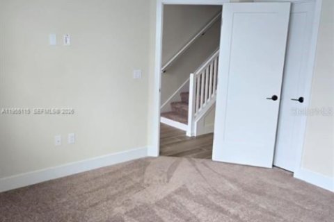 Снять в аренду таунхаус в Клермон, Флорида 4 спальни, 209.59м2, № 2009571 - фото 12