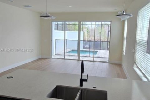 Снять в аренду таунхаус в Клермон, Флорида 4 спальни, 209.59м2, № 2009571 - фото 9