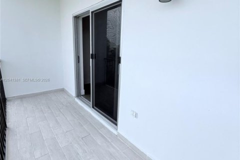 Снять в аренду кондоминиум в Майами-Бич, Флорида 1 спальня, 62.06м2, № 2169273 - фото 20