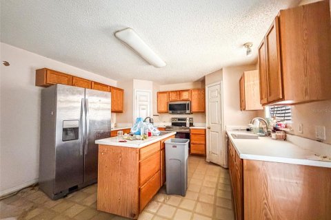 Casa en venta en Poinciana, Florida, 4 dormitorios, 265.7 m2 № 2225962 - foto 6