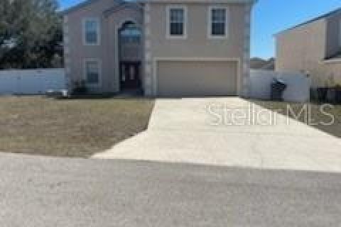 Casa en venta en Poinciana, Florida, 4 dormitorios, 265.7 m2 № 2225962 - foto 3