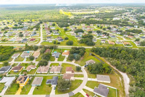 Casa en venta en Poinciana, Florida, 4 dormitorios, 265.7 m2 № 2225962 - foto 24