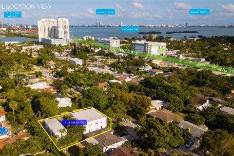 Propiedad comercial en venta en Miami, Florida, 614.46 m2 № 1965648 - foto 19